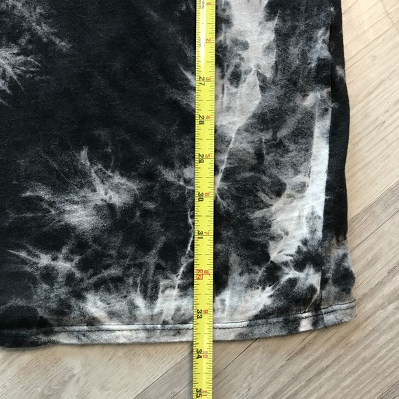 Tie Dye 3/4 Sleeve Bodycon Mini Dress Stretchy Form Fitting Flattering Sz Medium - Picture 7 of 7